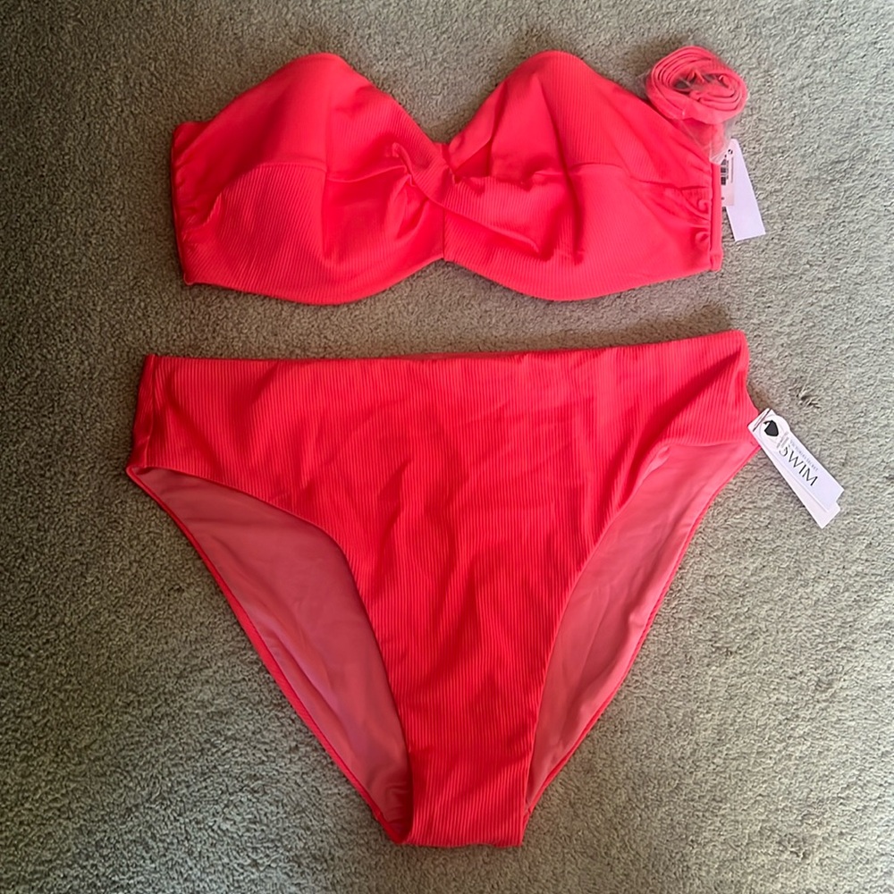 NWT Victoria’s Secret Twist Bandeau Top & High-Waist Full-Coverage Bikini